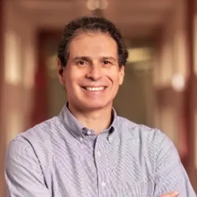 Foto retrato de Karim Mitre